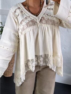 Cream Lace-Trim V-Neck Peasant Tunic